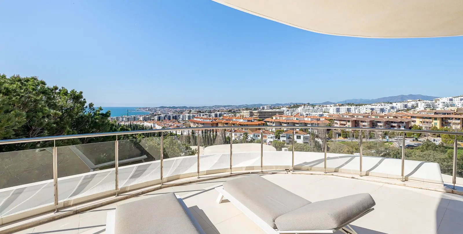 Продажа апартаментов на среднем этаже в Benalmadena 18