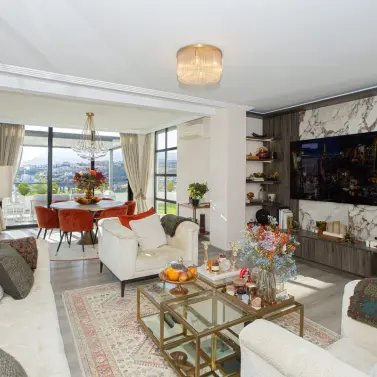 Продажа апартаментов на первом этаже в Benahavís