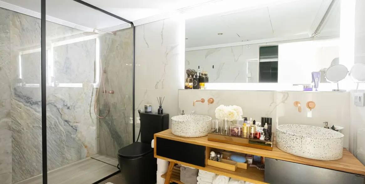 Venta de apartamento en planta baja en Benahavís 13