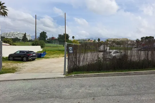 Image 4 thumb