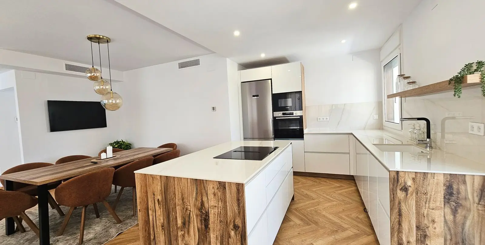 Sale of detached villa in La Cala de Mijas 2