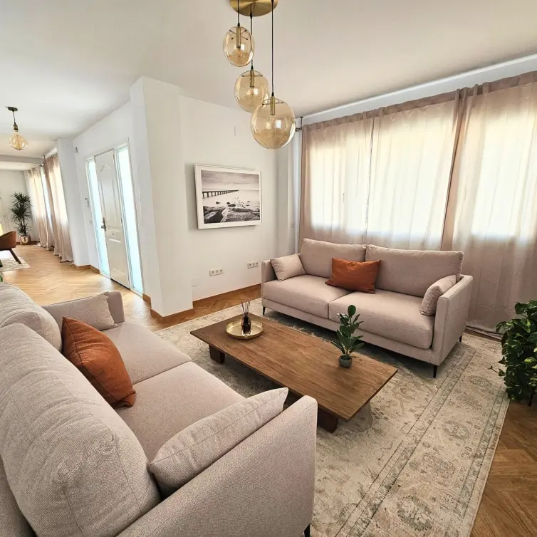 Продажа  отдельно стоящей виллы в La Cala de Mijas