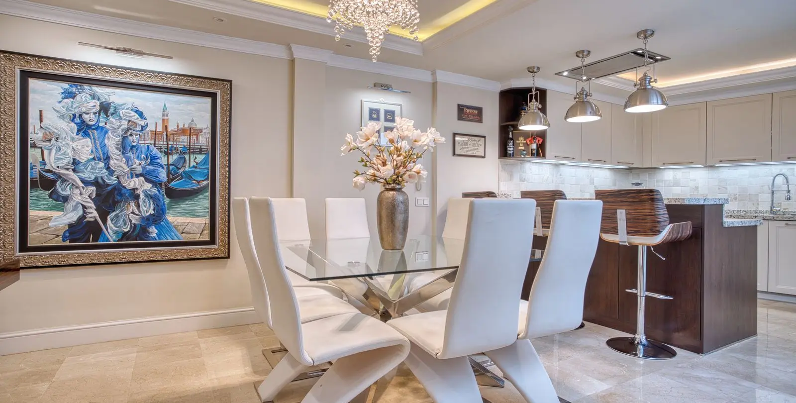 Sale of townhouse in Marbella 3