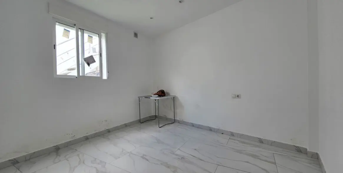 Sale of detached villa in Riviera del Sol 21
