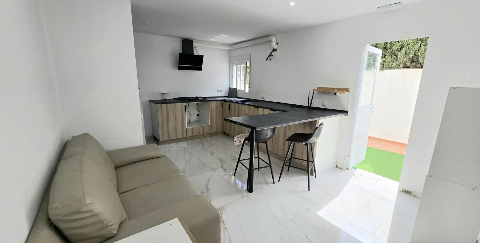 Продажа  отдельно стоящей виллы в Riviera del Sol 18