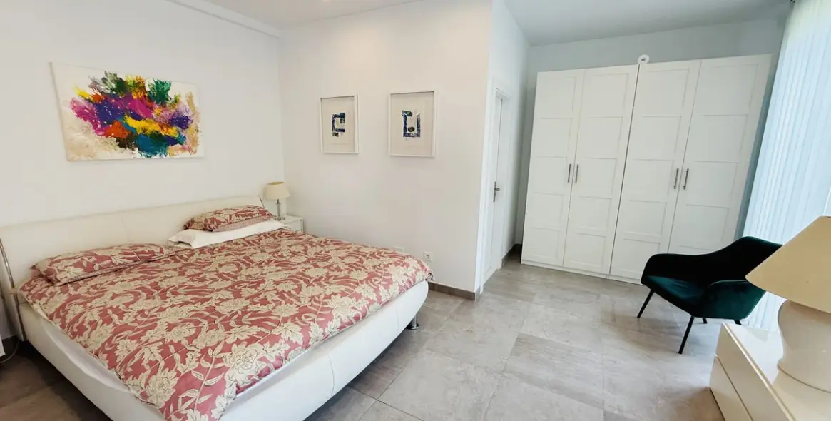 Sale of detached villa in Benahavís 12