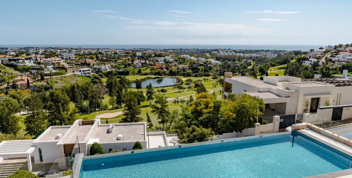 Venta de villa independiente en Benahavís 2