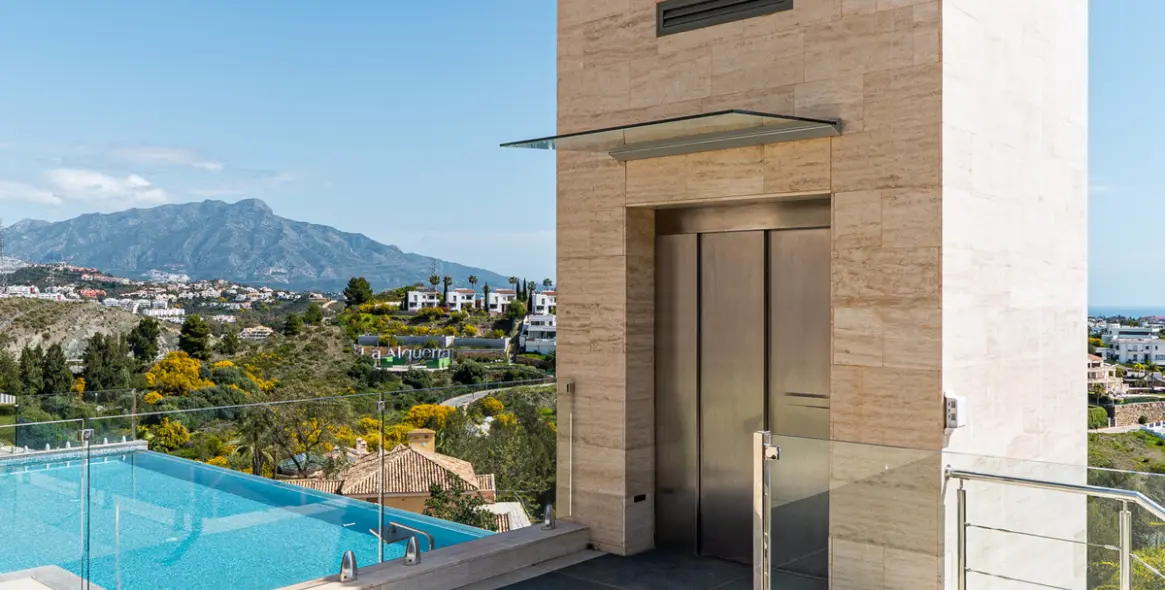 Venta de villa independiente en Benahavís 31