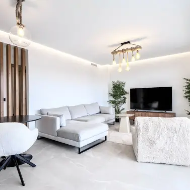 Долгосрочная аренда двухуровневого пентхауса в Cerros del Aguila