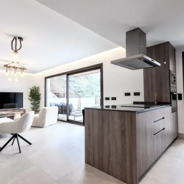 Долгосрочная аренда двухуровневого пентхауса в Cerros del Aguila