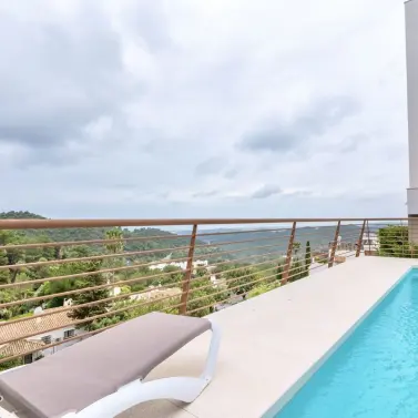 Долгосрочная аренда двухуровневого пентхауса в Cerros del Aguila