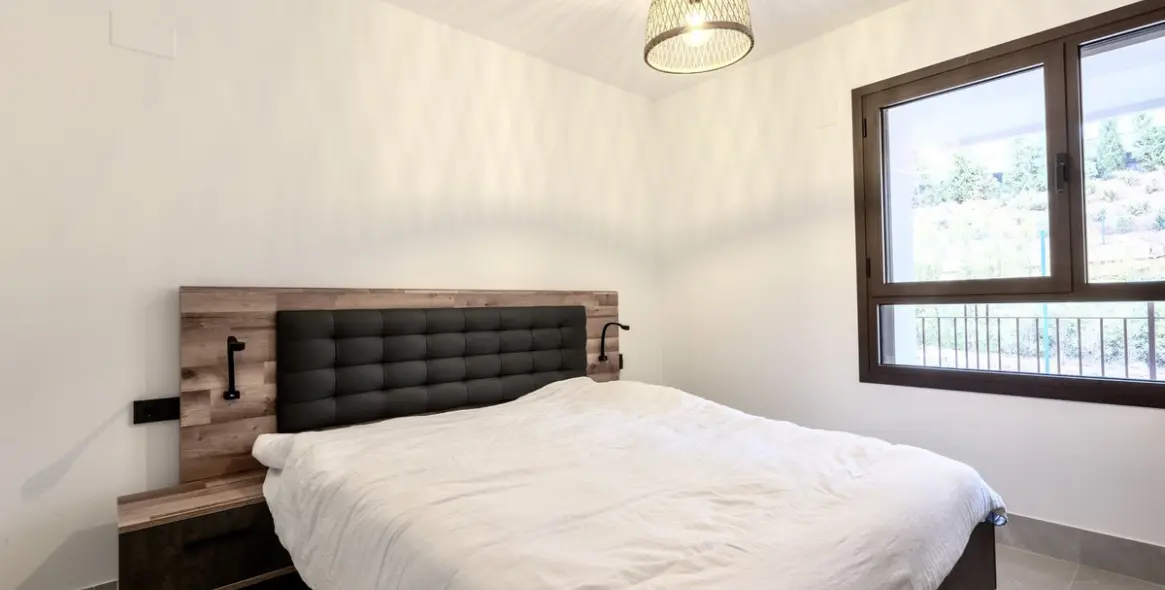 Долгосрочная аренда двухуровневого пентхауса в Cerros del Aguila 9