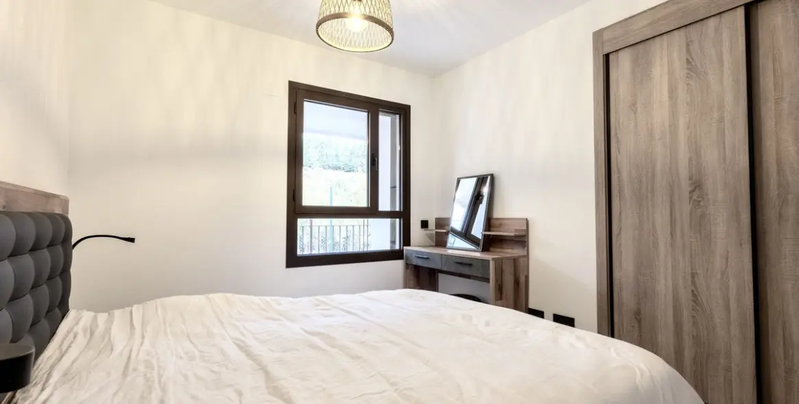 Долгосрочная аренда двухуровневого пентхауса в Cerros del Aguila 10