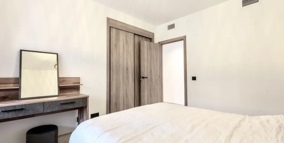 Долгосрочная аренда двухуровневого пентхауса в Cerros del Aguila 11