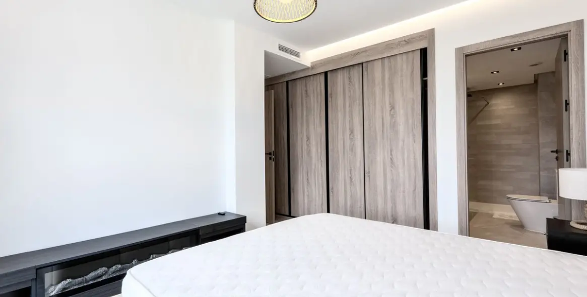 Долгосрочная аренда двухуровневого пентхауса в Cerros del Aguila 20