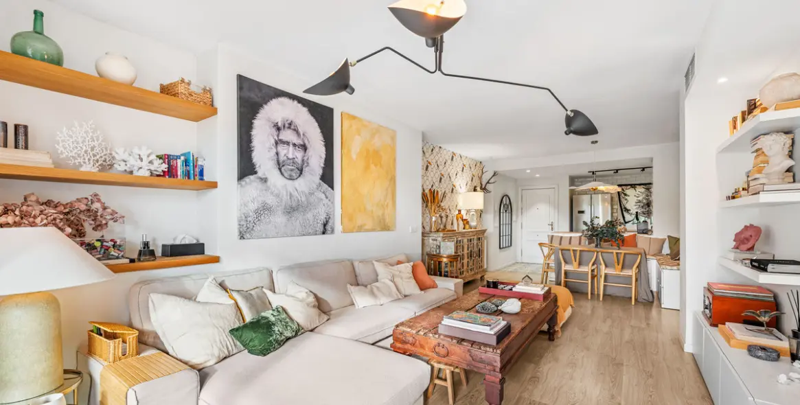 Sale of middle floor apartment in Guadalmina Alta 2