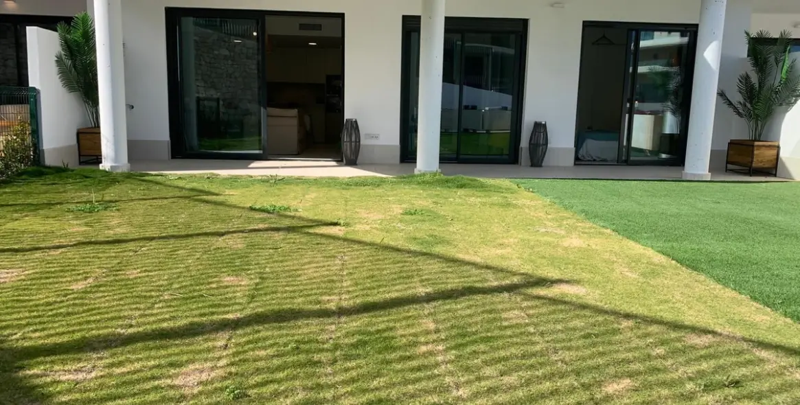 Продажа апартаментов на первом этаже в Fuengirola 10