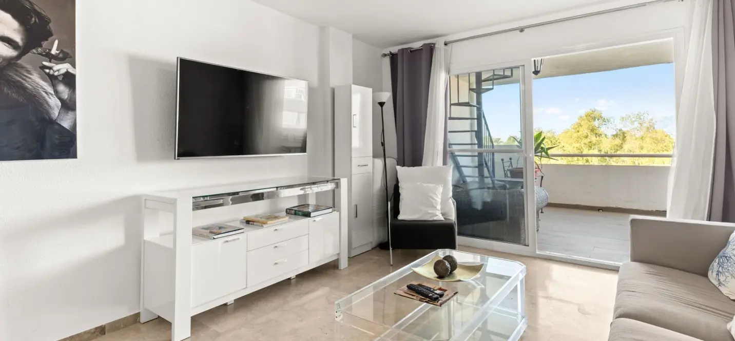 Sale of penthouse in Atalaya 4