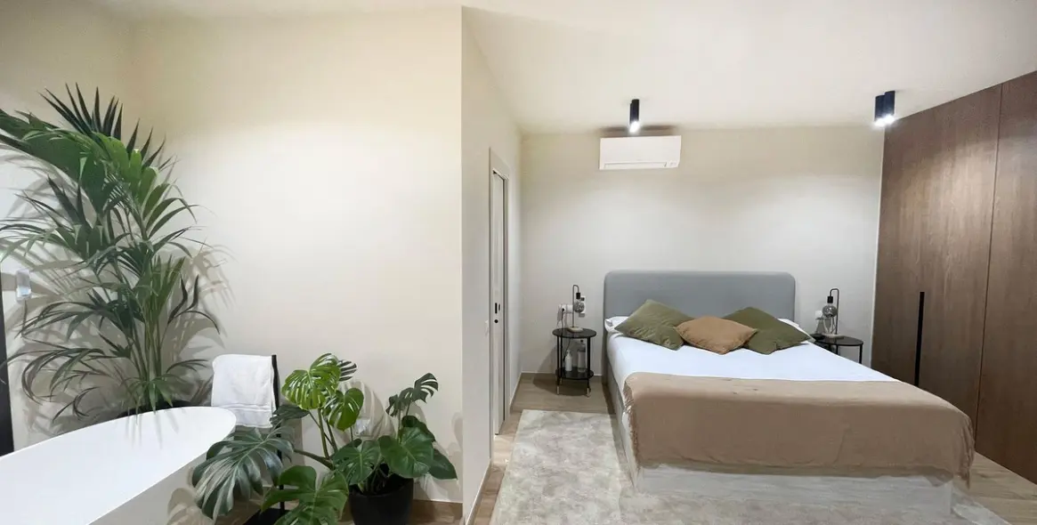 Venta de apartamento en planta media en Puerto Banús 8
