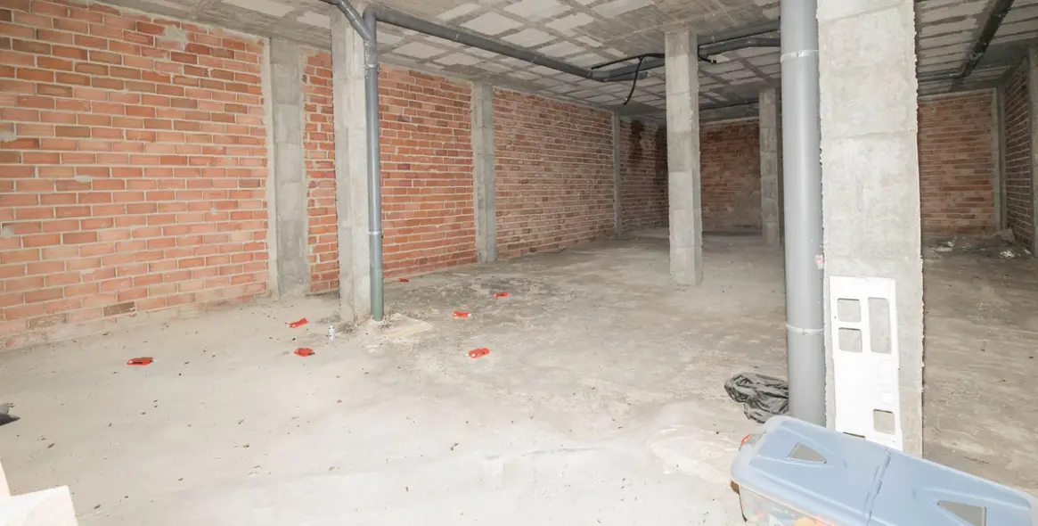 Sale of commercial premises in Fuengirola 1