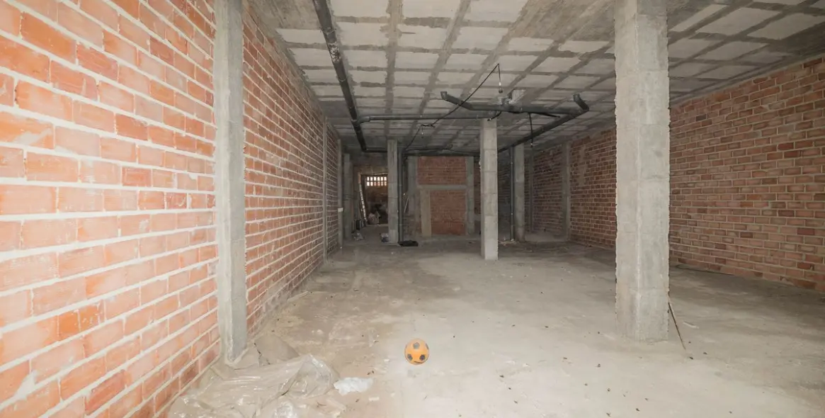 Sale of commercial premises in Fuengirola 3