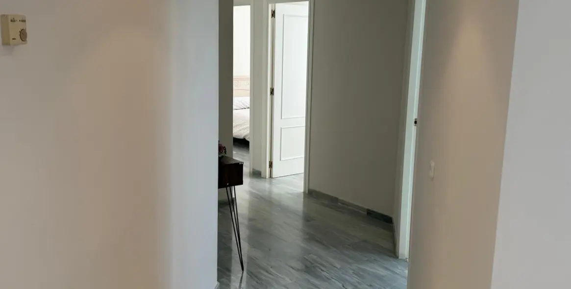 Sale of middle floor apartment in Las Chapas 17