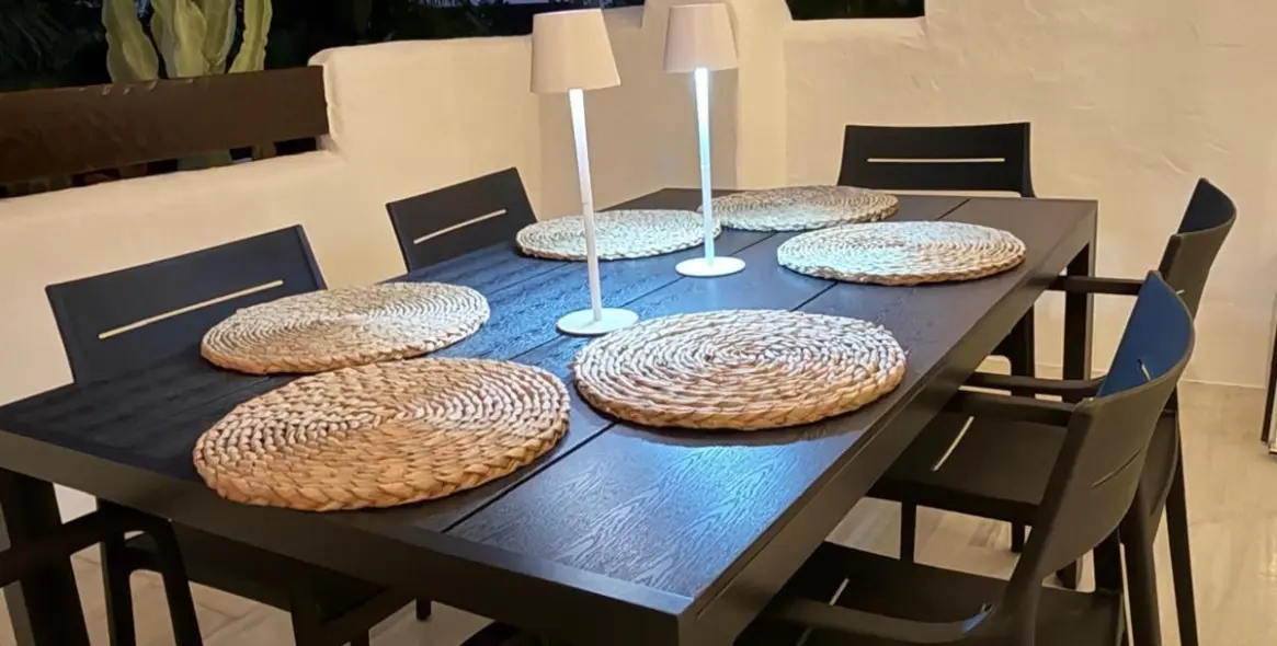 Sale of middle floor apartment in Las Chapas 20