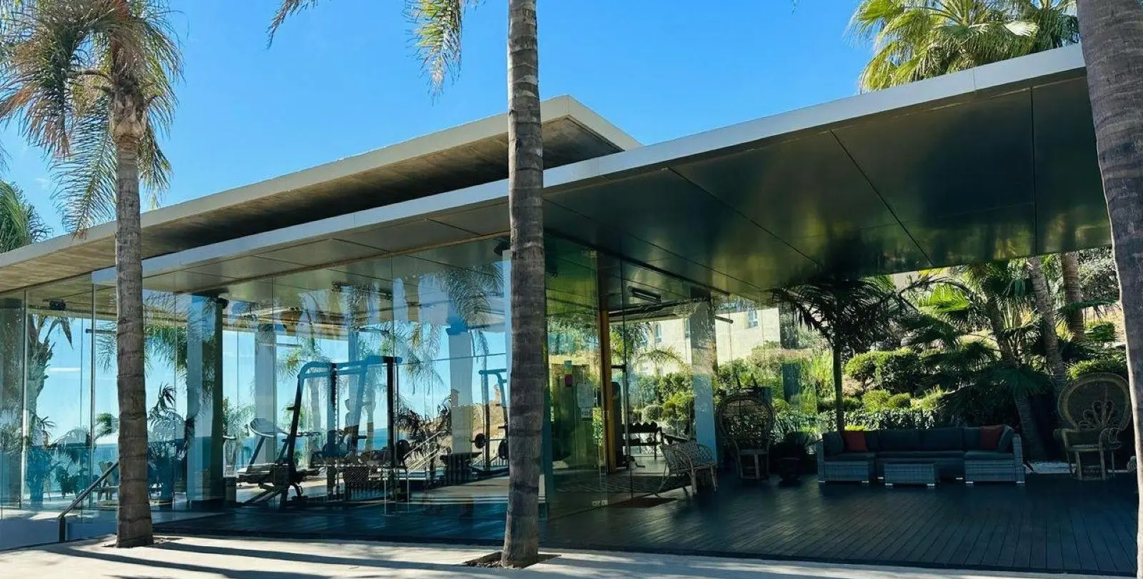 Продажа апартаментов на первом этаже в Mijas Costa 1