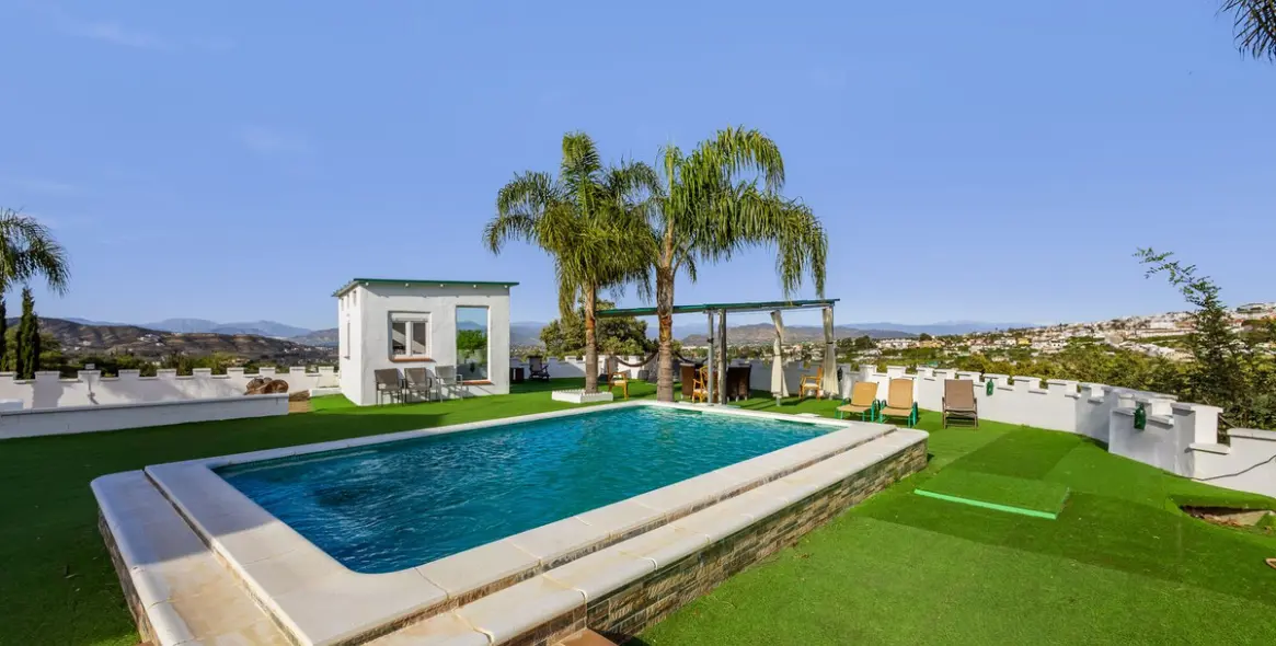 Sale of detached villa in Alhaurín el Grande 6