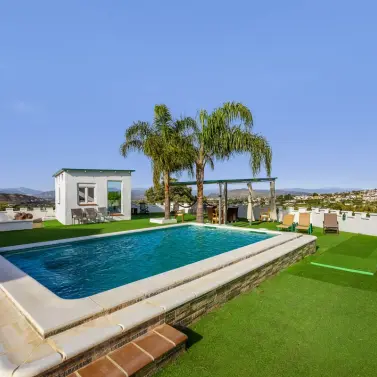 Продажа  отдельно стоящей виллы в Alhaurín el Grande