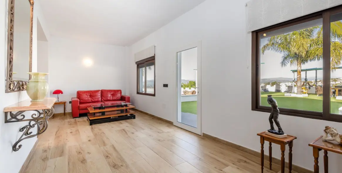 Sale of detached villa in Alhaurín el Grande 7