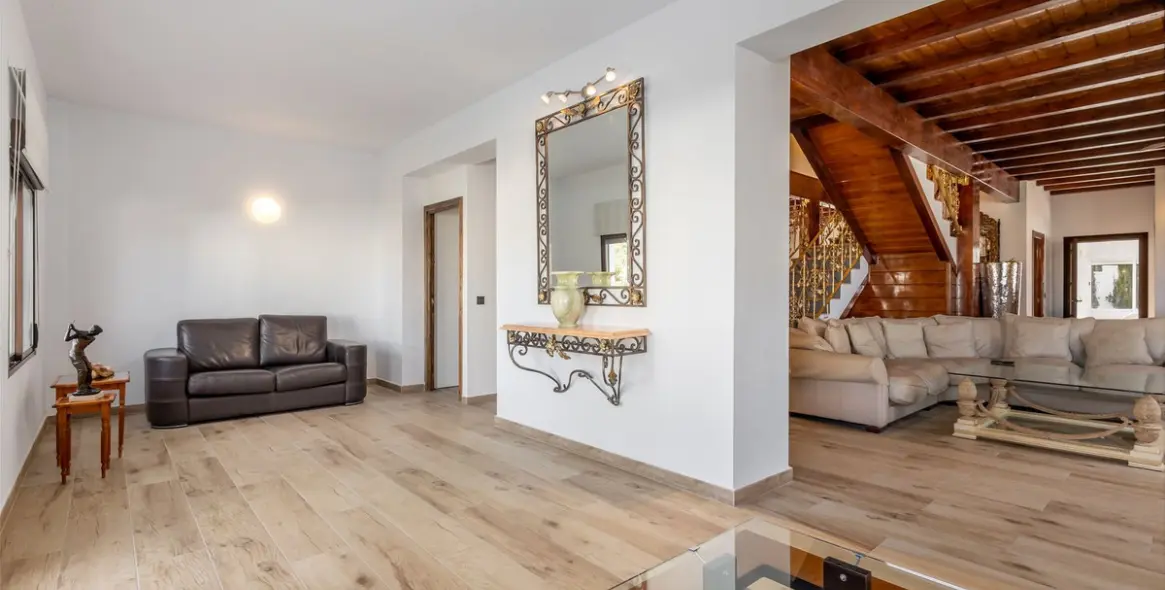 Sale of detached villa in Alhaurín el Grande 8