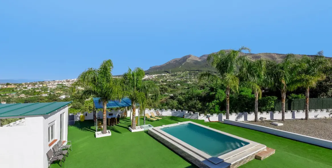 Sale of detached villa in Alhaurín el Grande 36