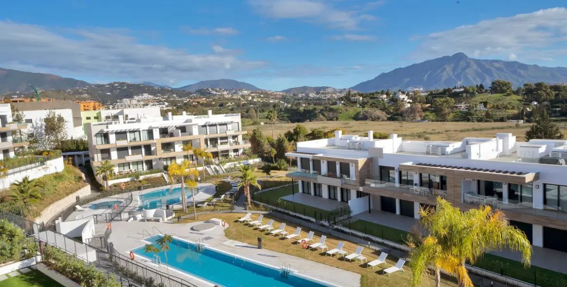 Venta de ático en Estepona 33