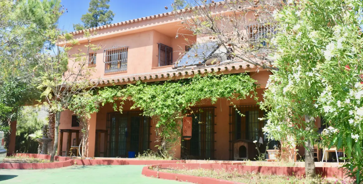 Venta de villa independiente en La Cala de Mijas 1