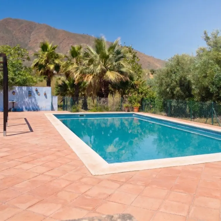 Продажа  отдельно стоящей виллы в La Cala de Mijas