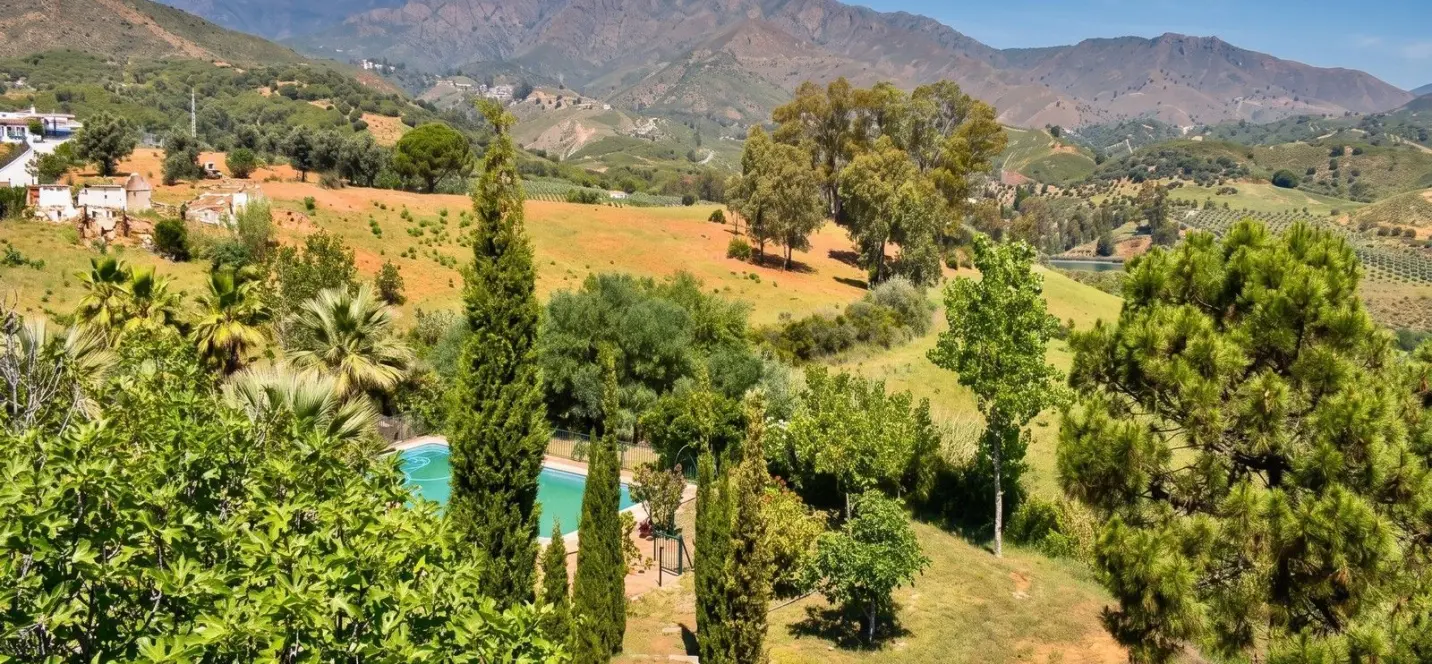 Продажа  отдельно стоящей виллы в La Cala de Mijas 3