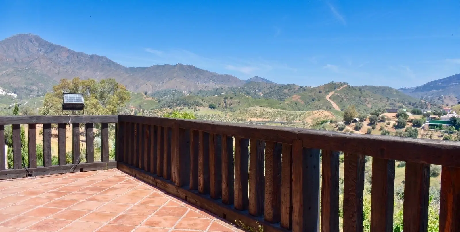 Продажа  отдельно стоящей виллы в La Cala de Mijas 21