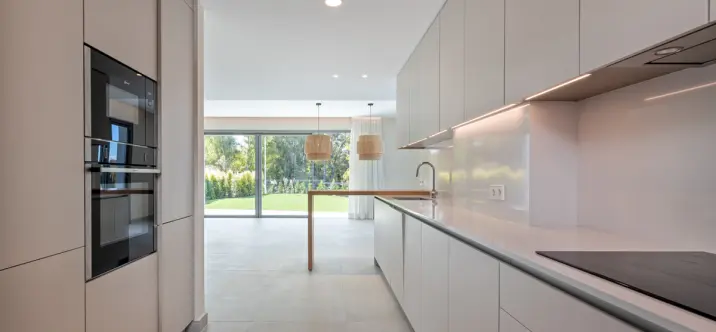 Venta de casa pareada en San Pedro de Alcántara 3