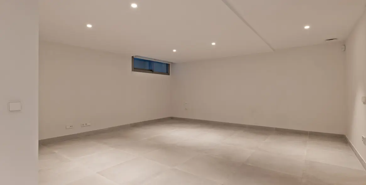 Venta de casa pareada en San Pedro de Alcántara 10