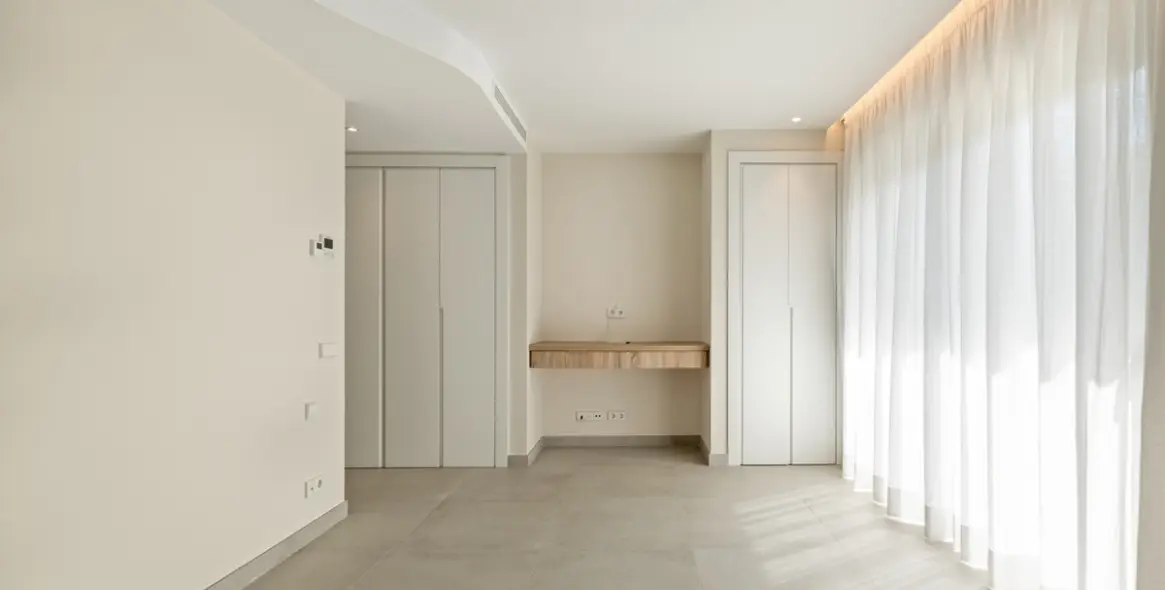 Venta de casa pareada en San Pedro de Alcántara 17