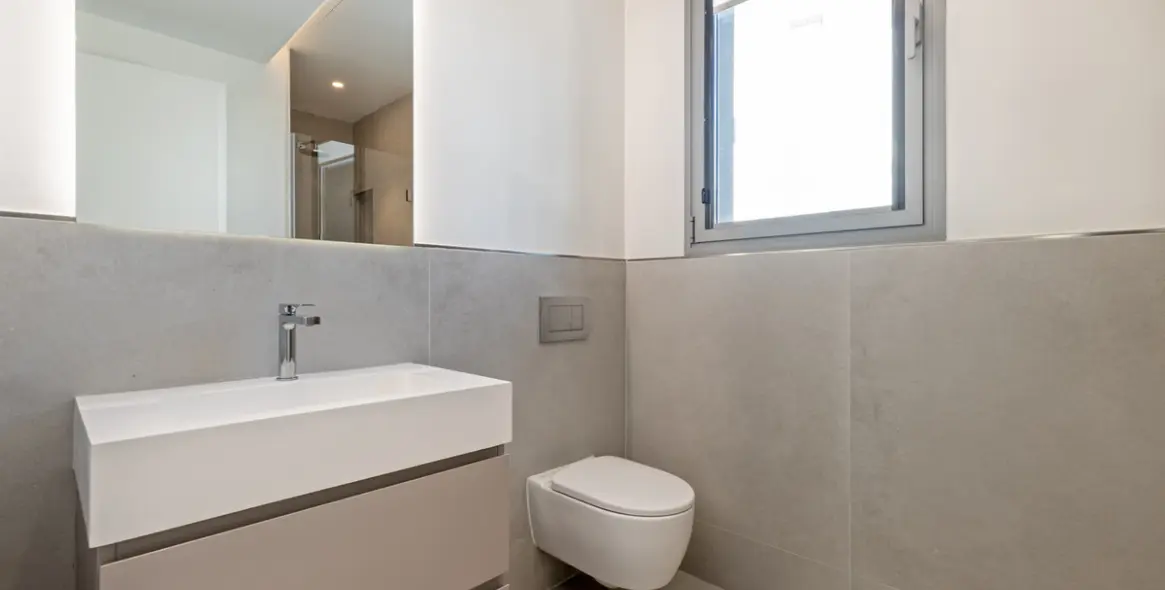 Venta de casa pareada en San Pedro de Alcántara 18