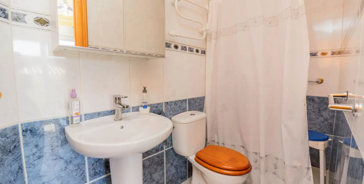 Venta de villa independiente en Fuengirola 8