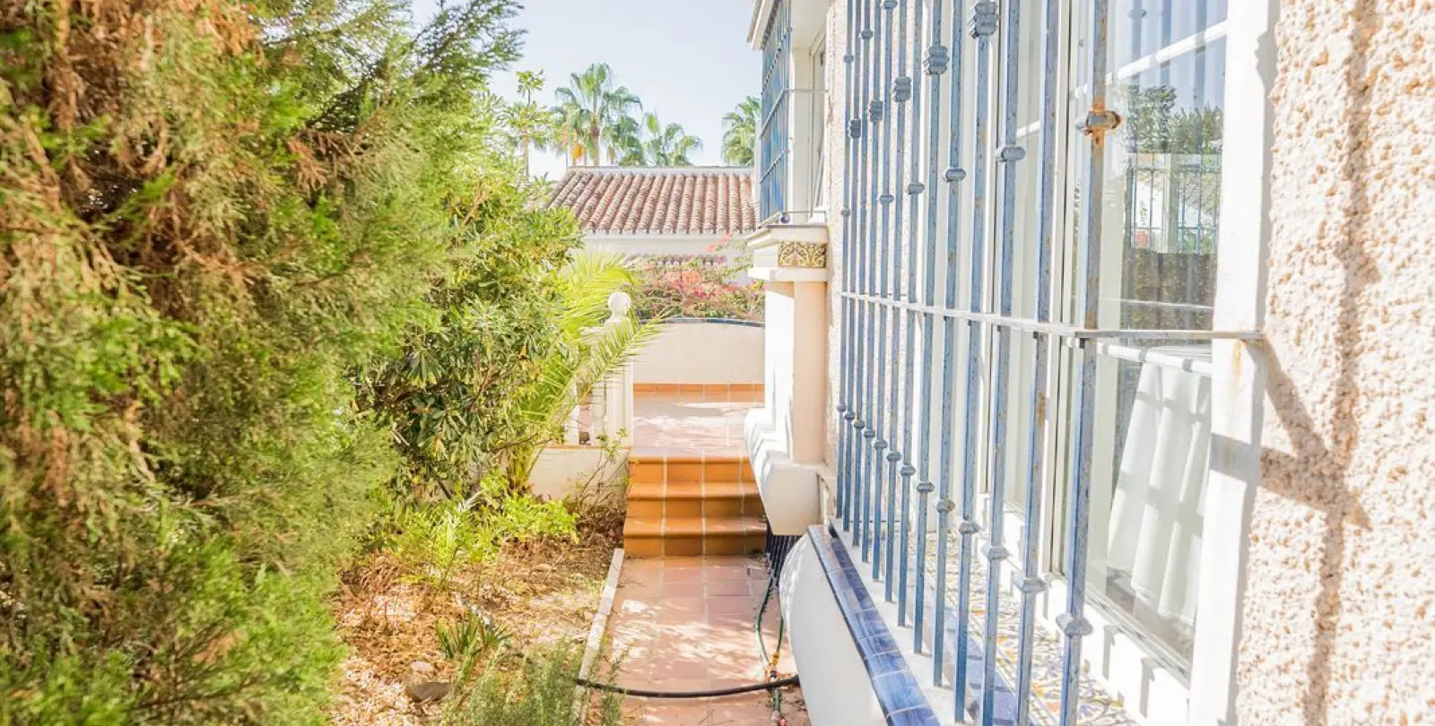 Venta de villa independiente en Fuengirola 38