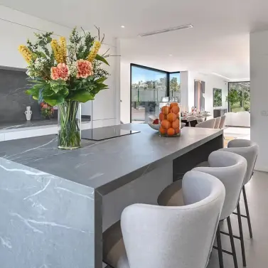 Venta de villa independiente en El Paraiso