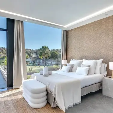 Venta de villa independiente en El Paraiso