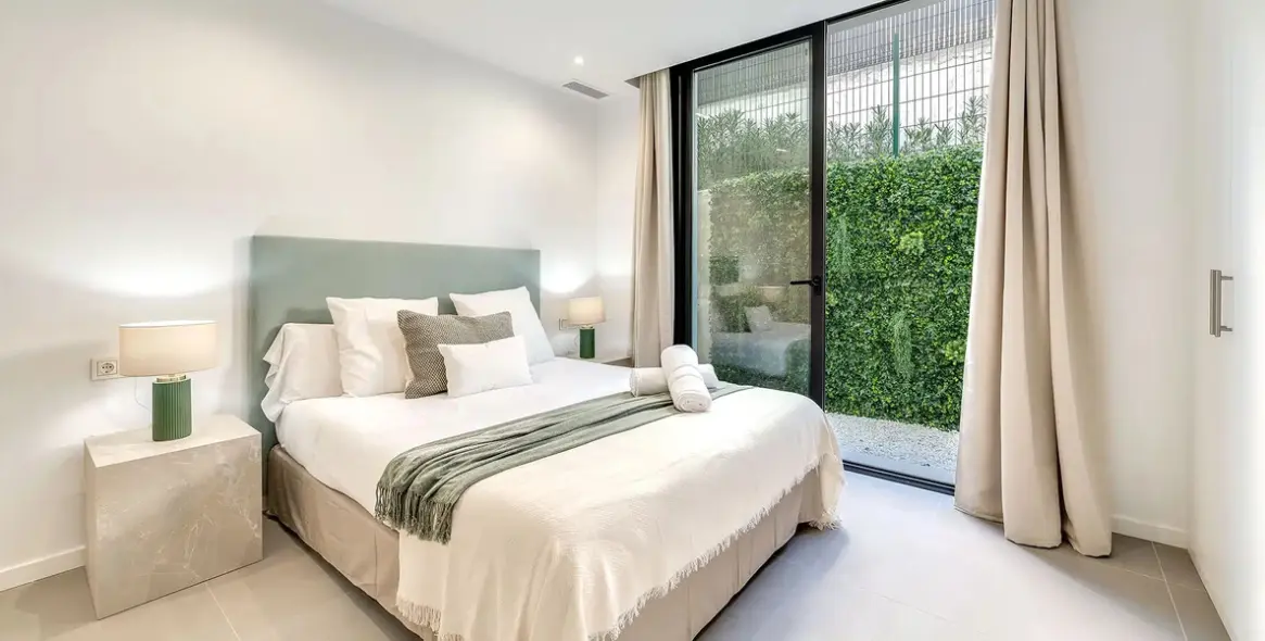 Продажа  отдельно стоящей виллы в El Paraiso 19