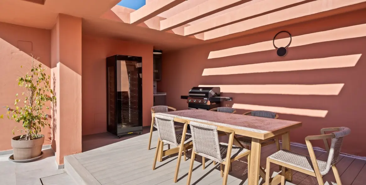 Venta de ático dúplex en Estepona 20