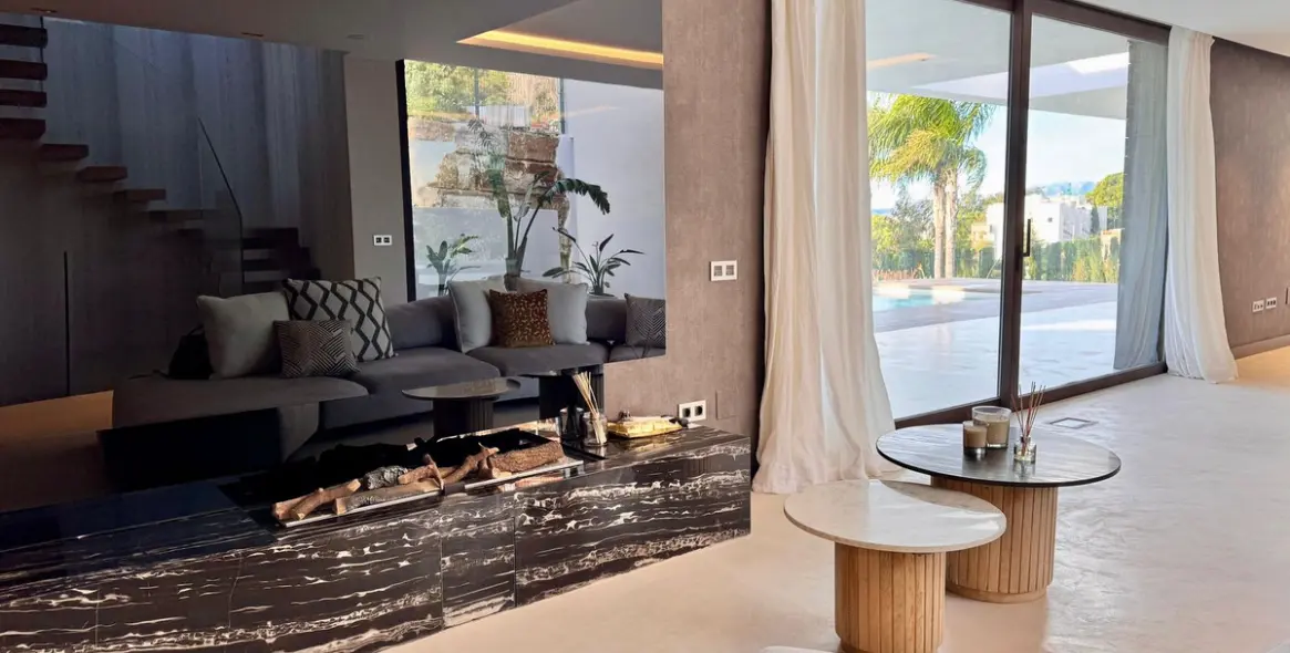 Venta de villa independiente en Higueron 8