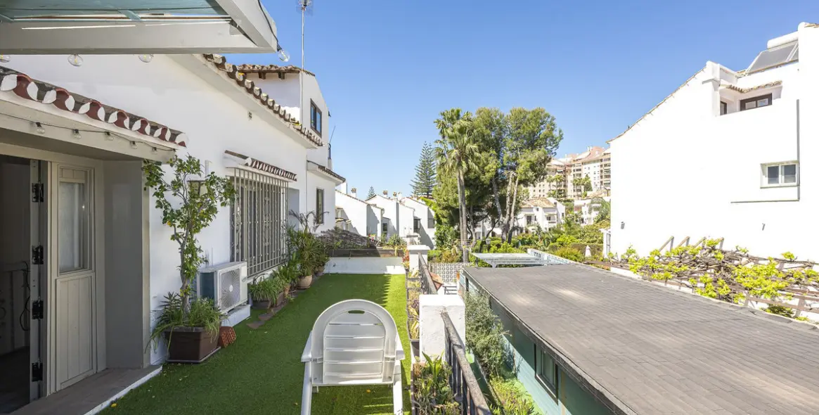 Sale of detached villa in Marbella 67